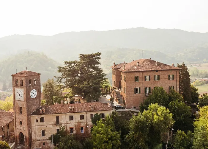 Castello Di Casalborgone, Luxury Italian Castle Hotel